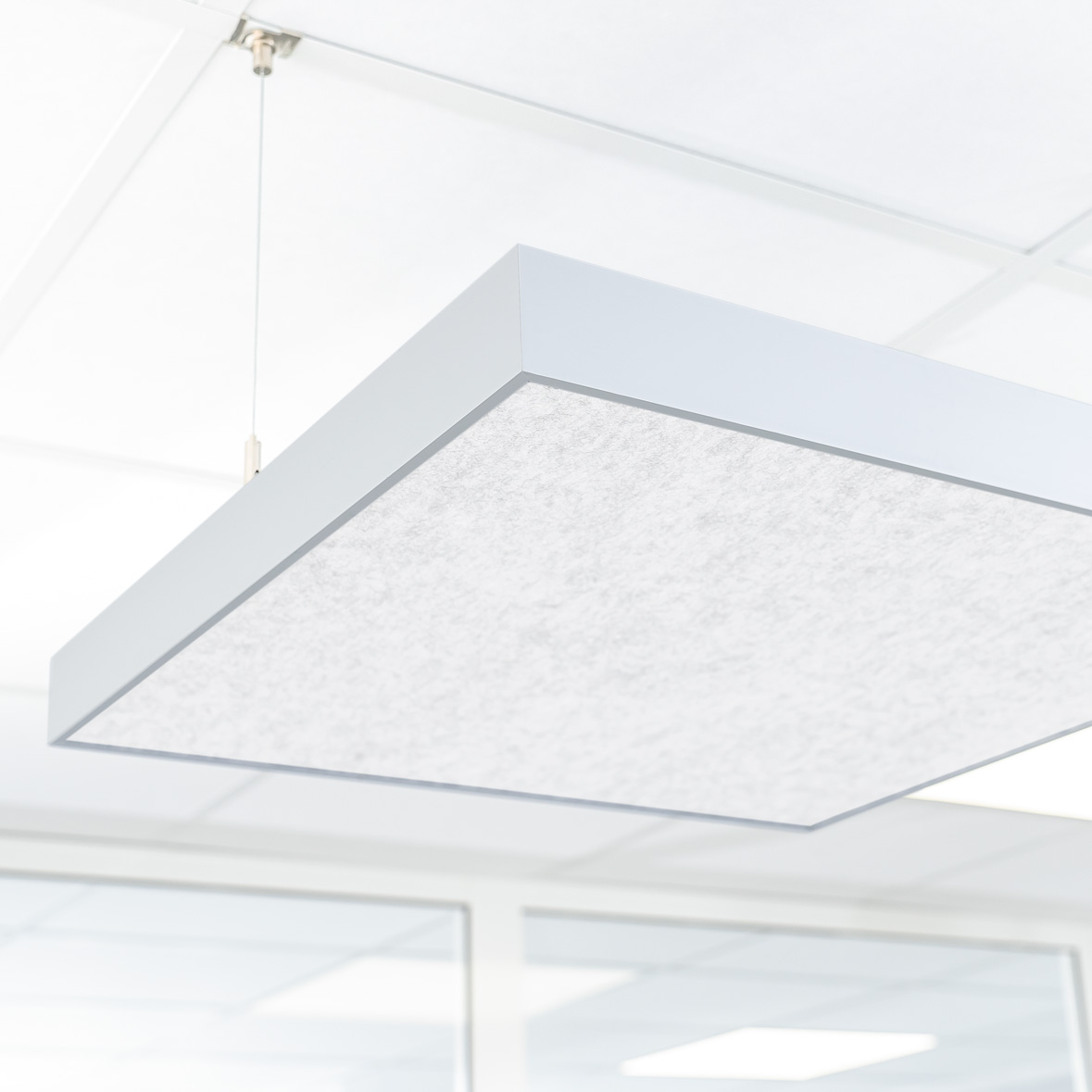 Artikelbild QP Akustikpaneele Schallabsorber Deckensegel mit Alu-Rahmen bluefiber tec based B1 2500g/m² hellgrau marmor 620x625x50mm