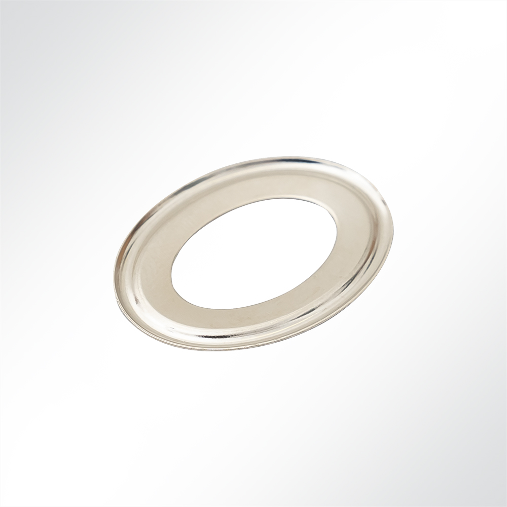 Artikelbild Drehverschluss Messing vernickelt mit Gegenplatte und Ovalöse 32x13x7,5mm